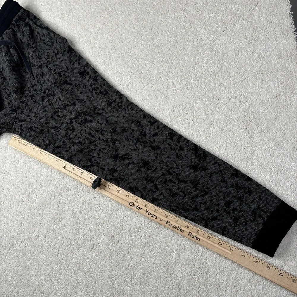 Lululemon Wind Down Joggers Pants Drawstring Athletic Gray‎ Black Men's XS